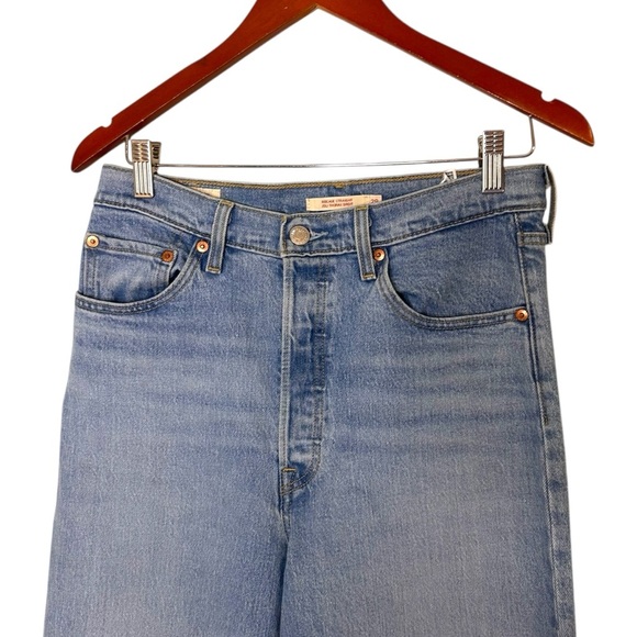 Levi's Women's Ribcage Straight Ankle Jeans- Size 29 - Picture 6 of 15